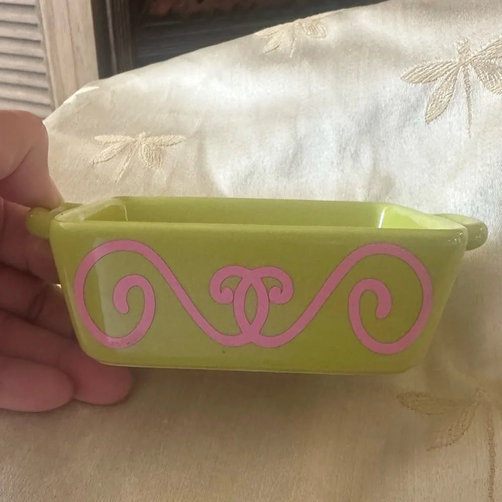 Great Gatherings Green & Pink Sparkle & Bling Ceramic Jewelry / Trinket Dish.